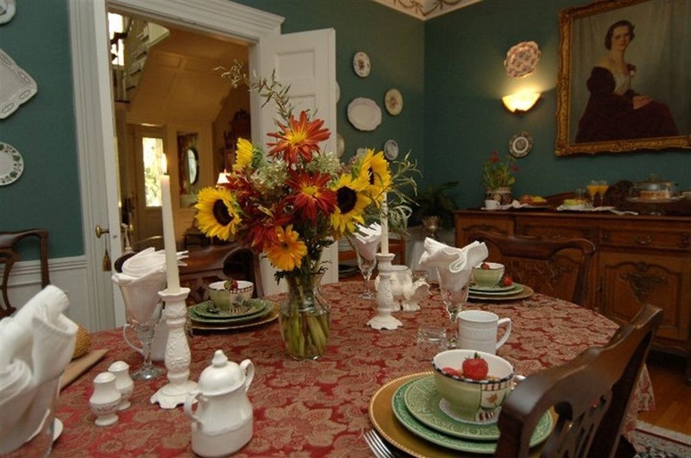 روتشستر A B&B At The Edward Harris House Inn المظهر الخارجي الصورة