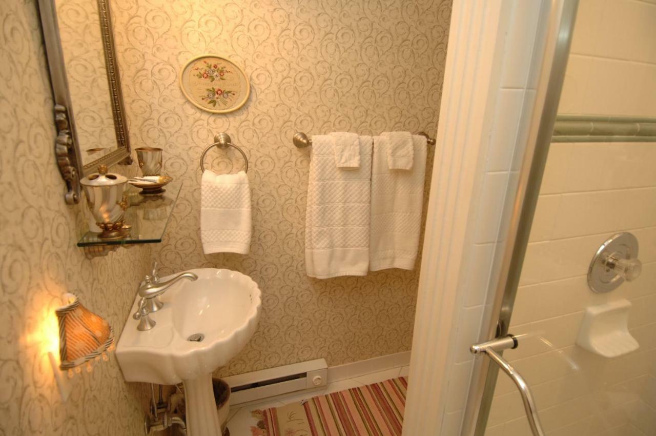 روتشستر A B&B At The Edward Harris House Inn المظهر الخارجي الصورة
